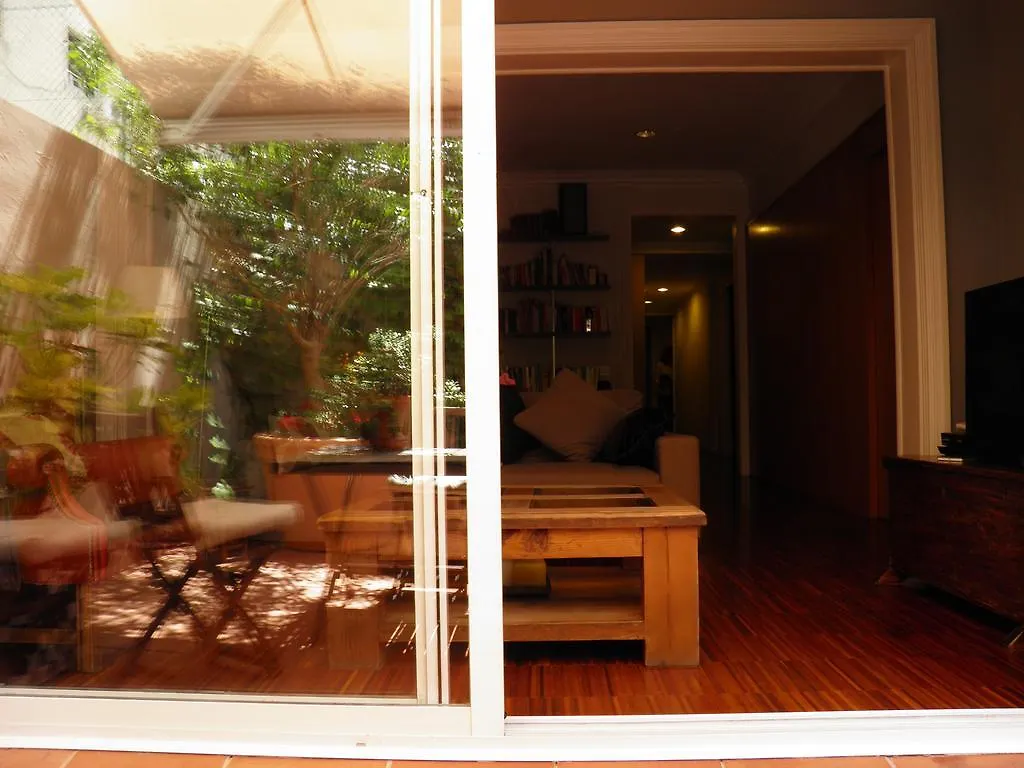 Suitur Courtyard Apartment Βαρκελώνη 0*,  Ισπανία